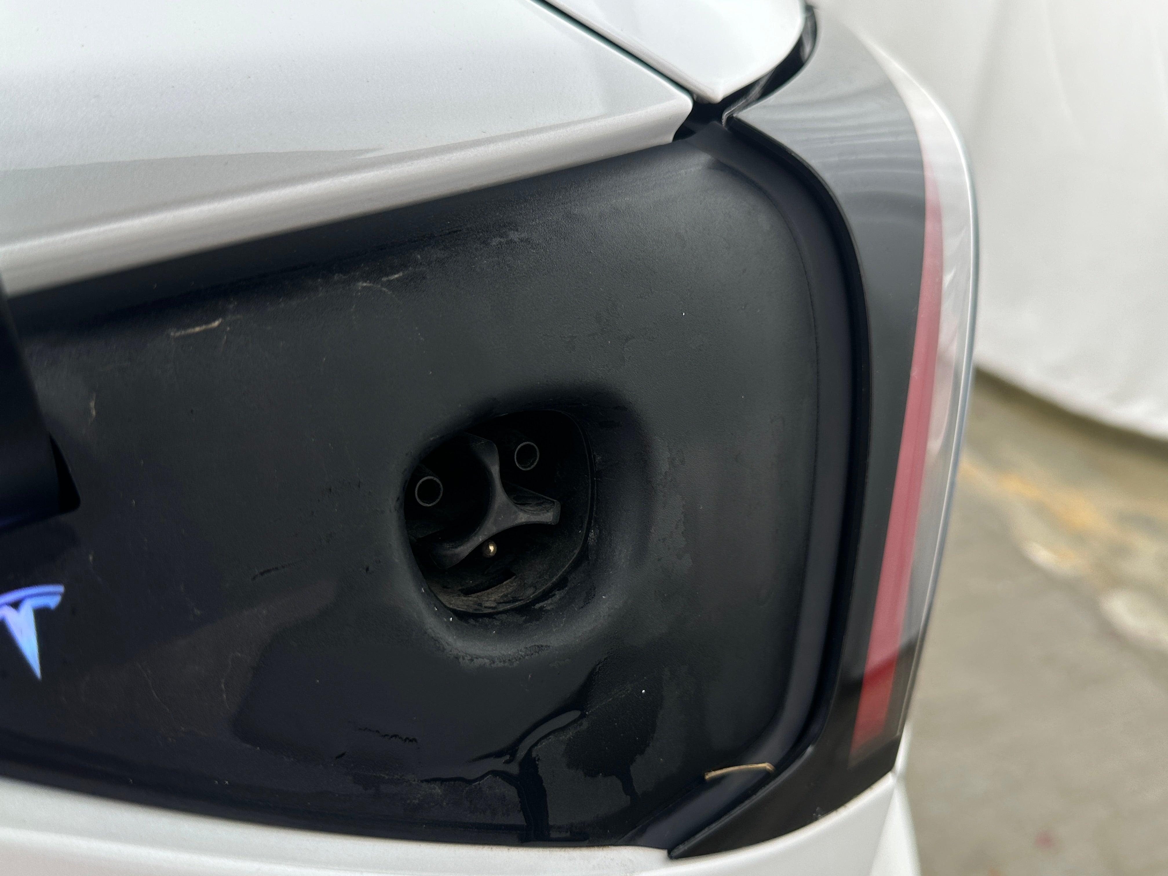 Used 2022 Tesla Model 3 Long Range with VIN 5YJ3E1EB3NF236892 for sale in Oak Creek, WI