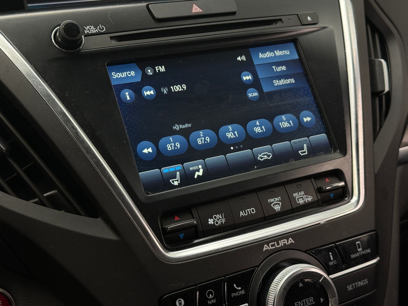 Thumbnail: 2020 Acura MDX - 3