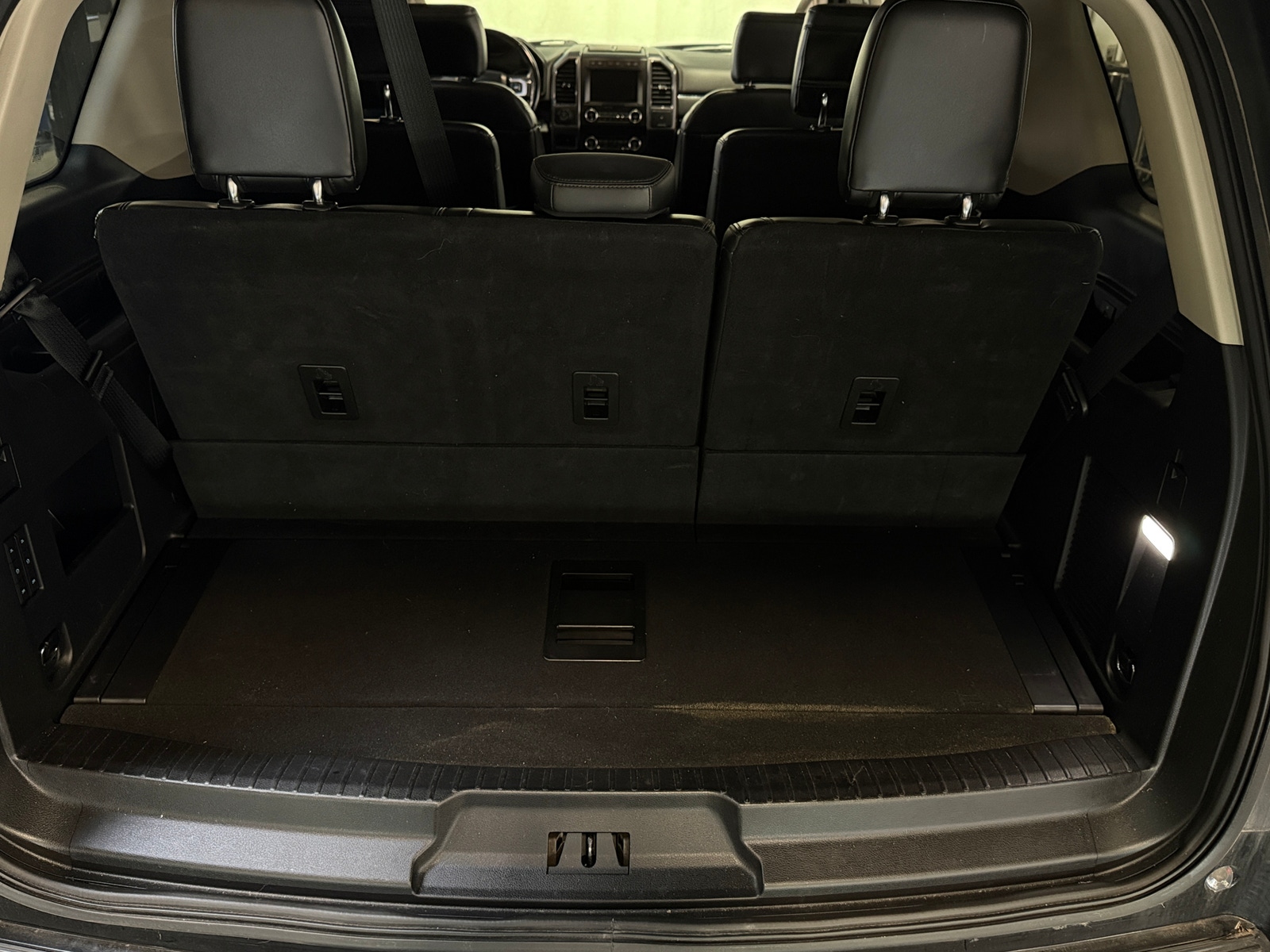 Thumbnail: 2019 Ford Expedition - 6