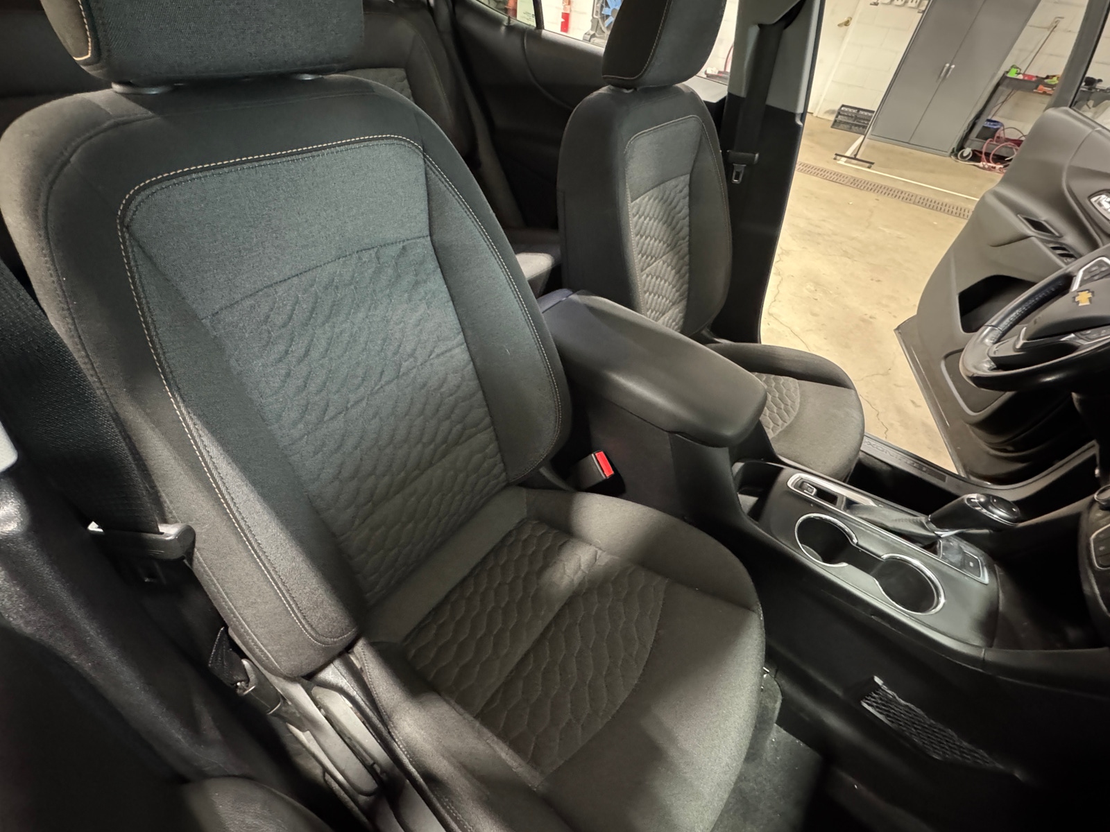 Thumbnail: 2018 Chevrolet Equinox - 2