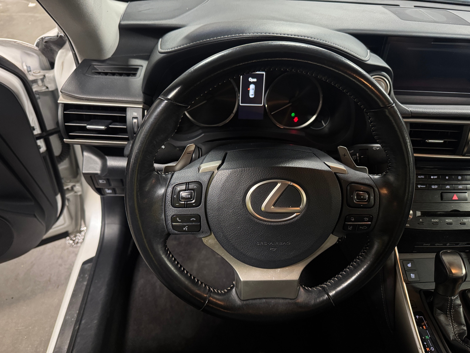 Thumbnail: 2018 Lexus IS - 4