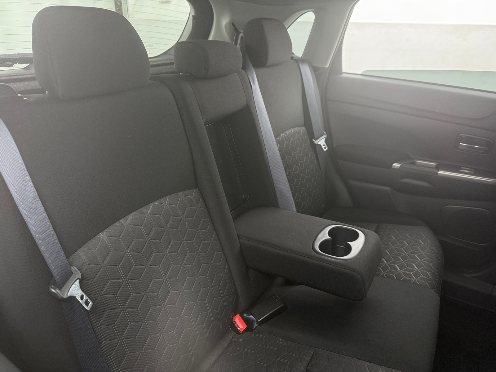 Thumbnail: 2021 Mitsubishi Outlander Sport - 6