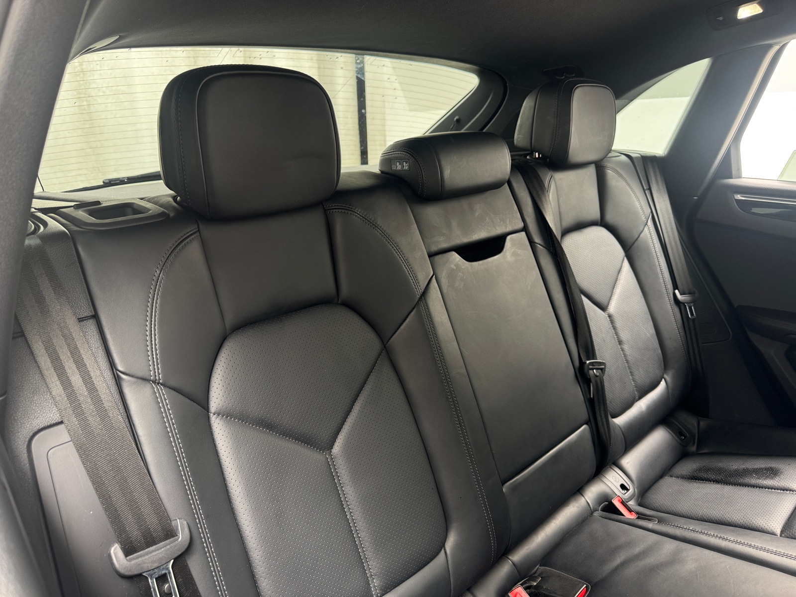 Thumbnail: 2024 Porsche Macan - 5