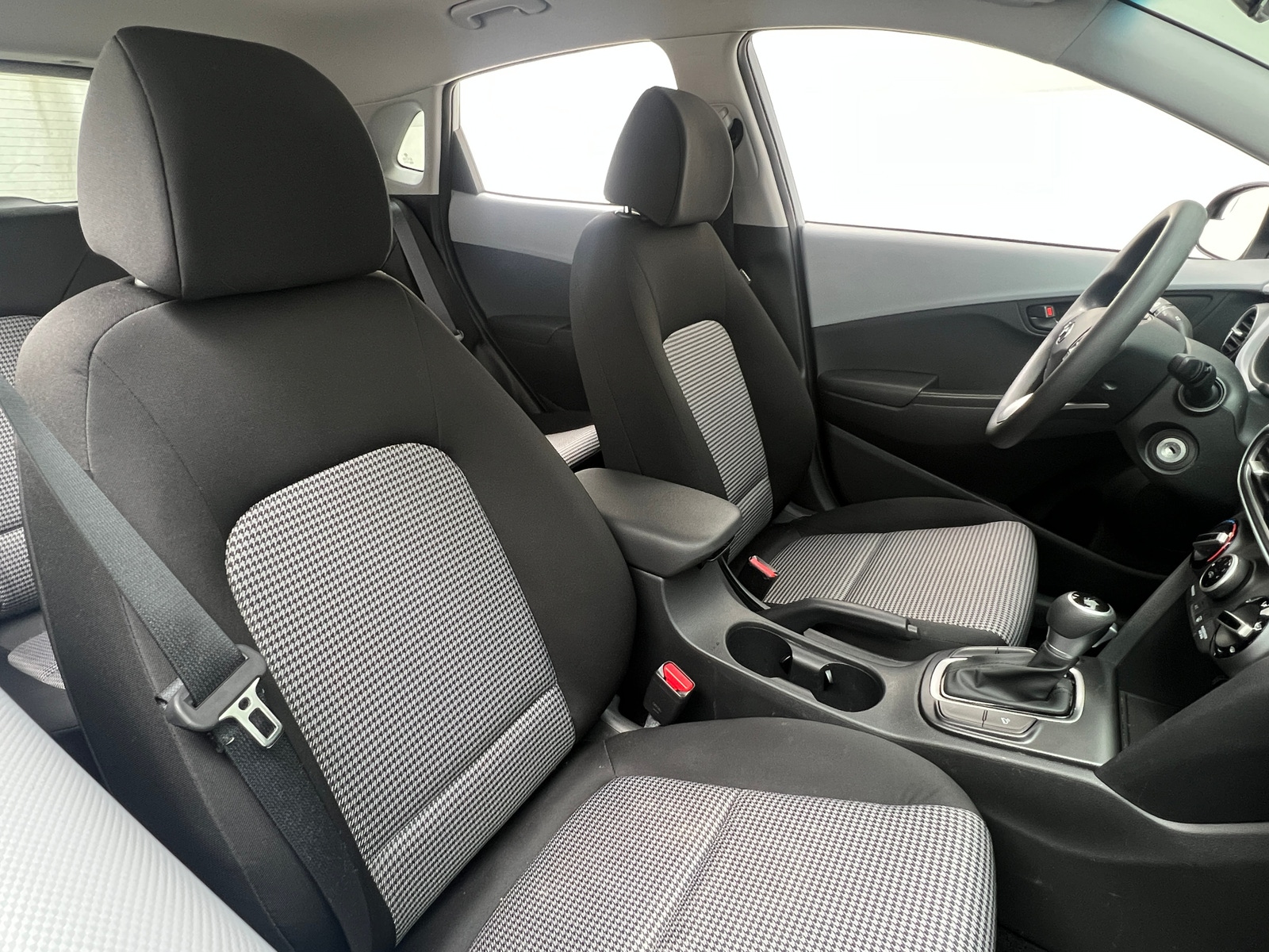 Thumbnail: 2020 Hyundai Kona - 2