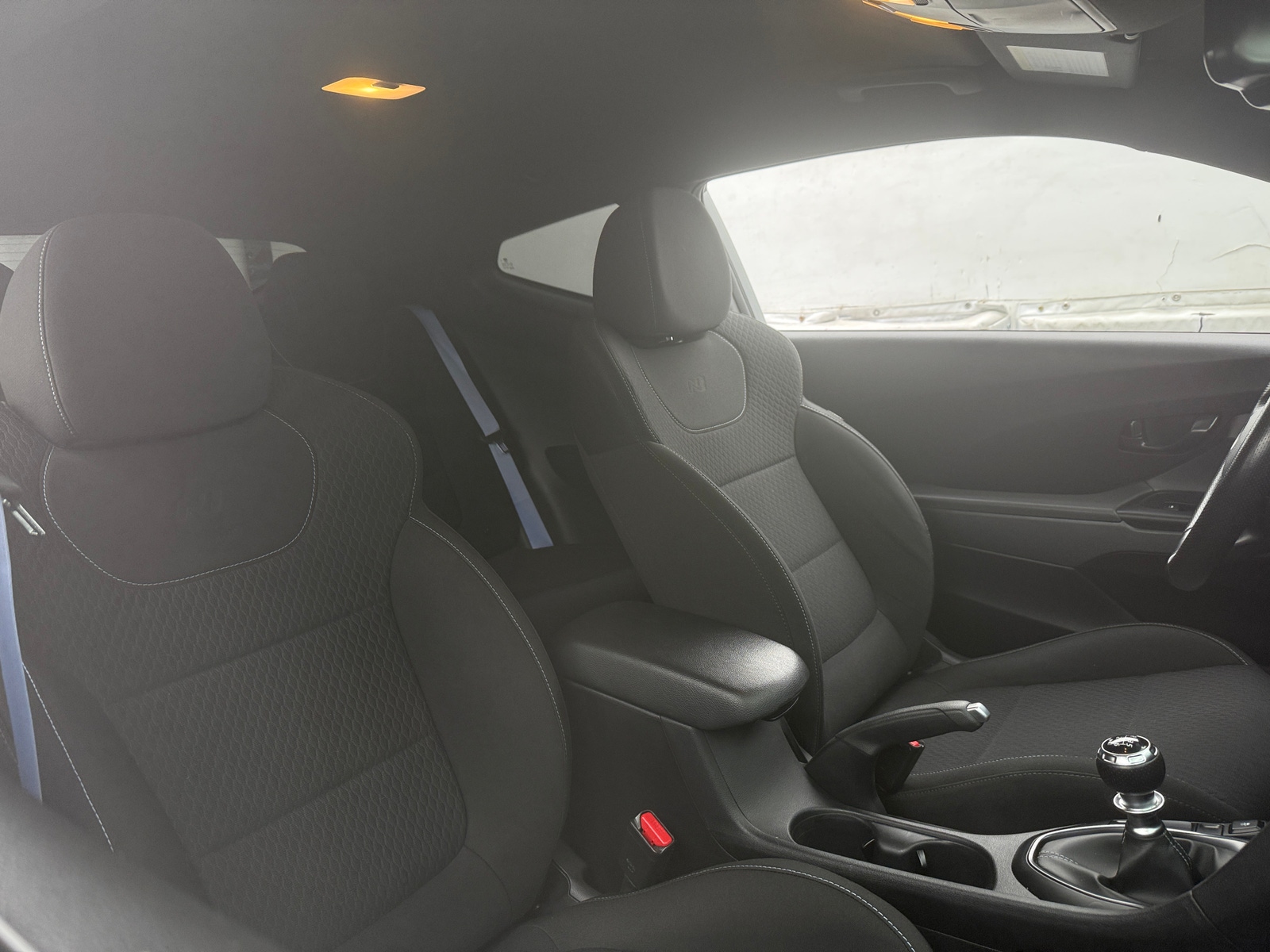 Thumbnail: 2020 Hyundai Veloster - 2