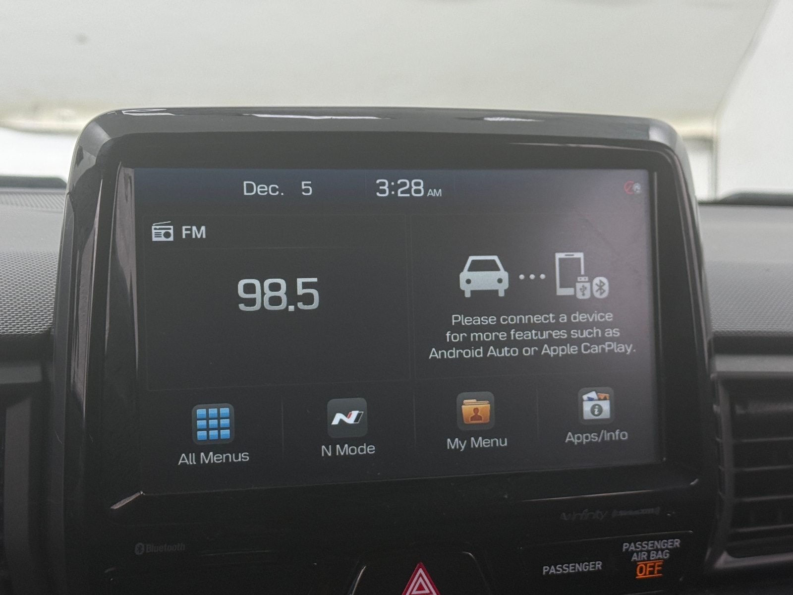 Thumbnail: 2020 Hyundai Veloster - 3