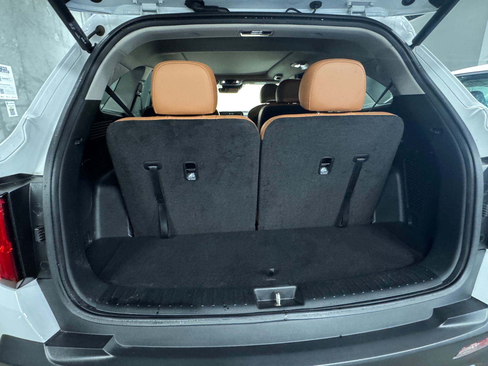 Thumbnail: 2022 Kia Sorento - 6