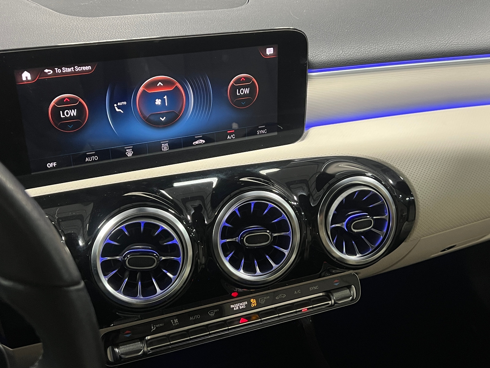 Thumbnail: 2022 Mercedes-Benz A-Class - 3