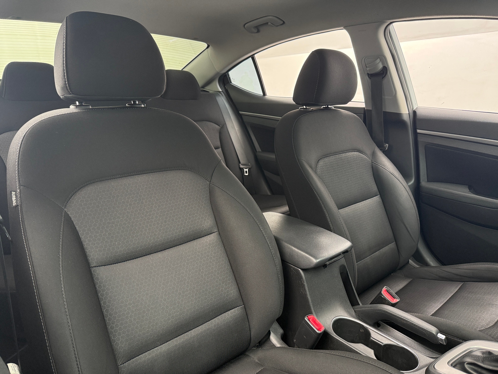 Thumbnail: 2018 Hyundai Elantra - 2