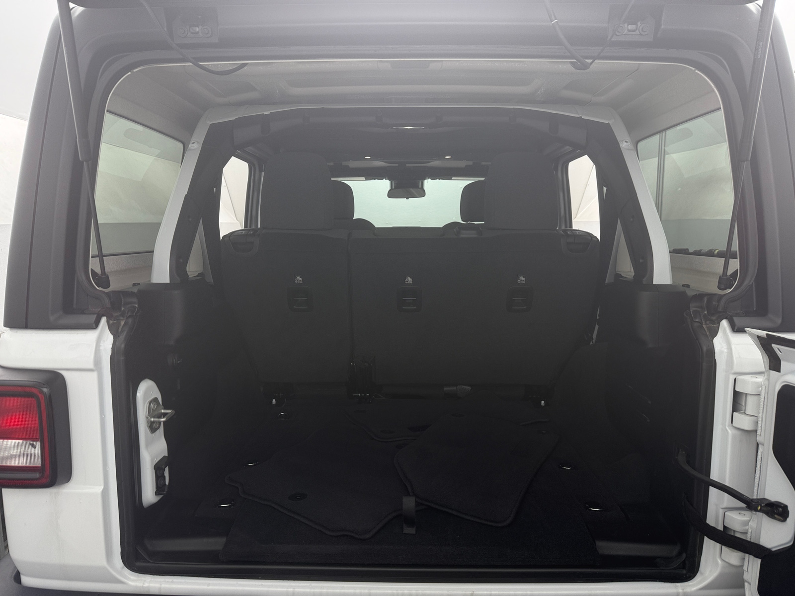 Thumbnail: 2024 Jeep Wrangler - 7