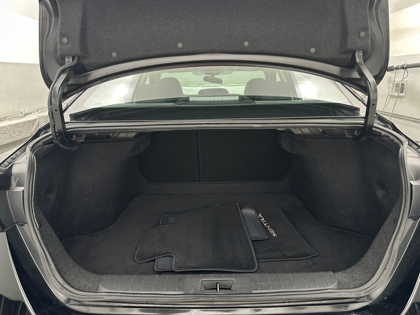 Thumbnail: 2024 Nissan Sentra - 7