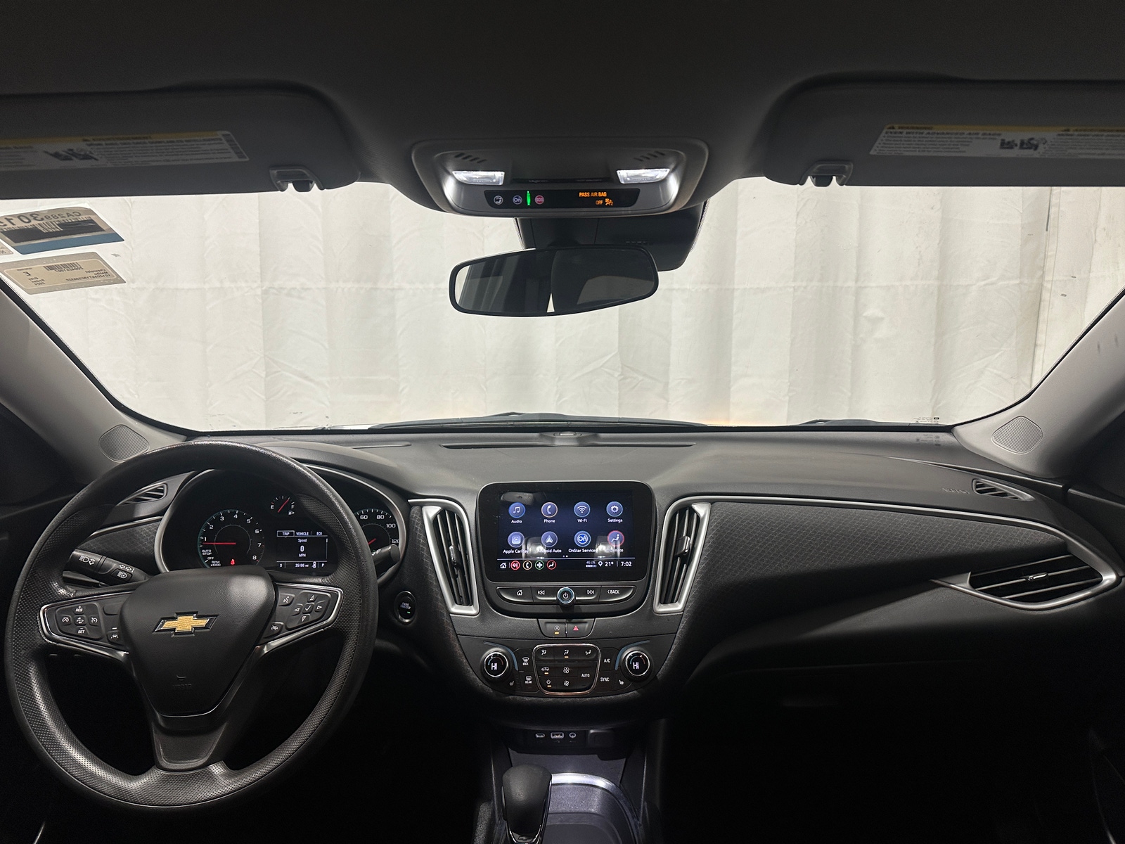 Thumbnail: 2024 Chevrolet Malibu - 3