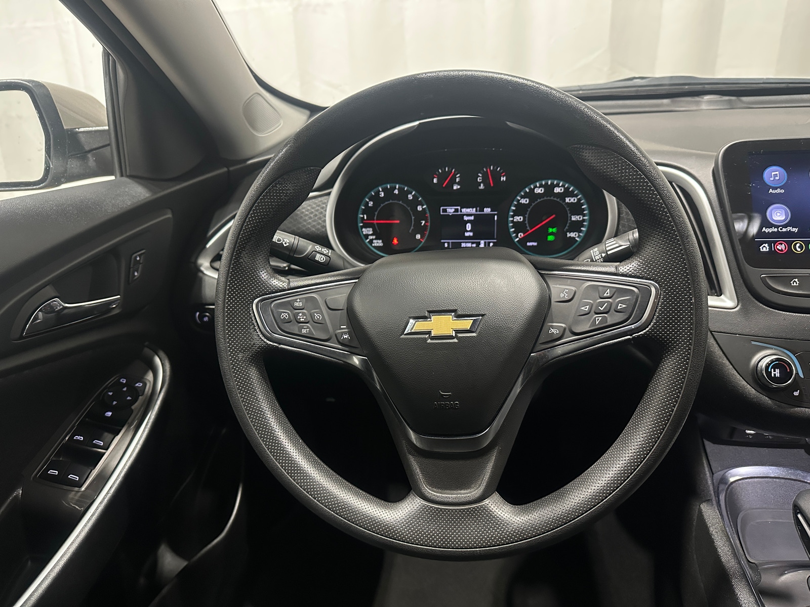 Thumbnail: 2024 Chevrolet Malibu - 5