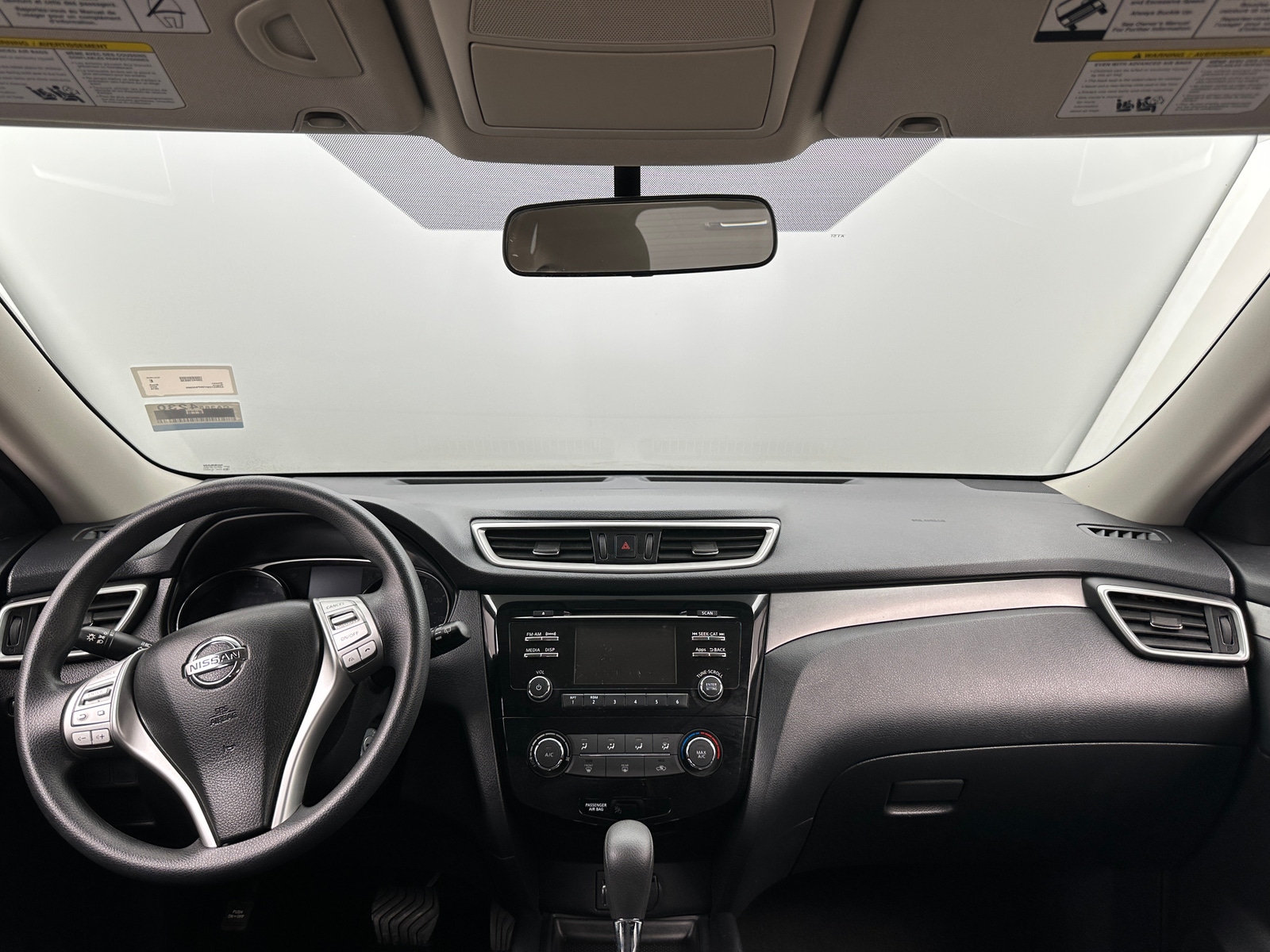 Thumbnail: 2016 Nissan Rogue - 3