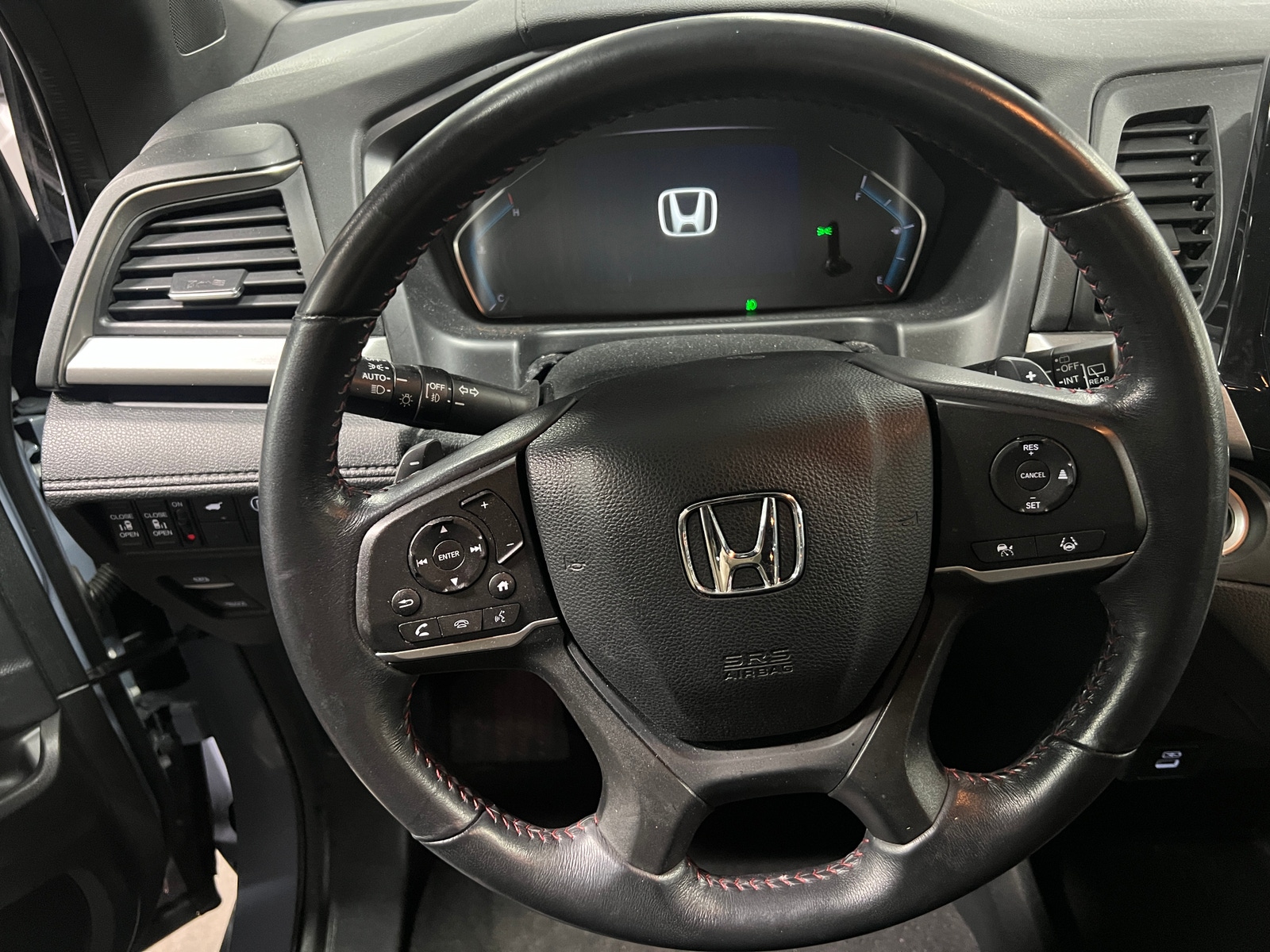 Thumbnail: 2023 Honda Odyssey - 4