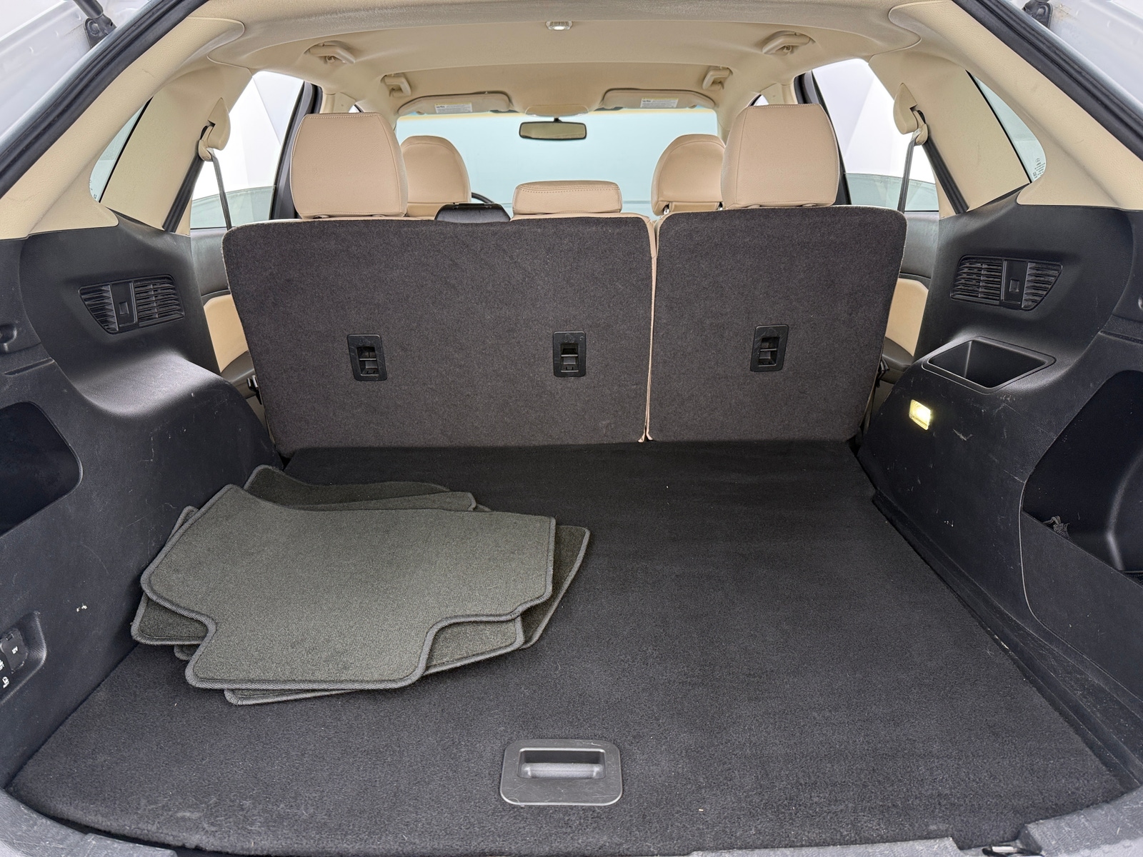 Thumbnail: 2016 Ford Edge - 7