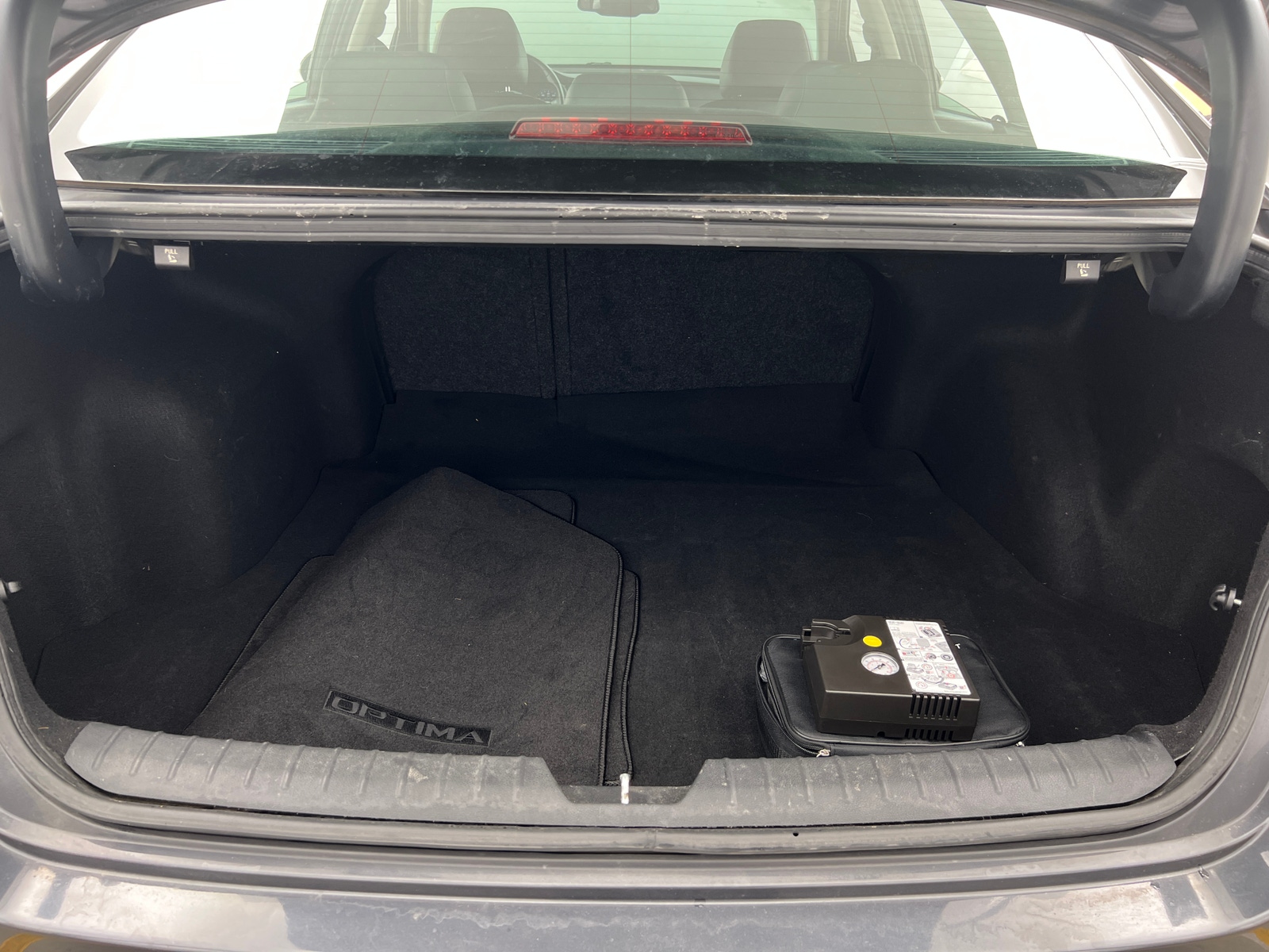 Thumbnail: 2019 Kia Optima - 6