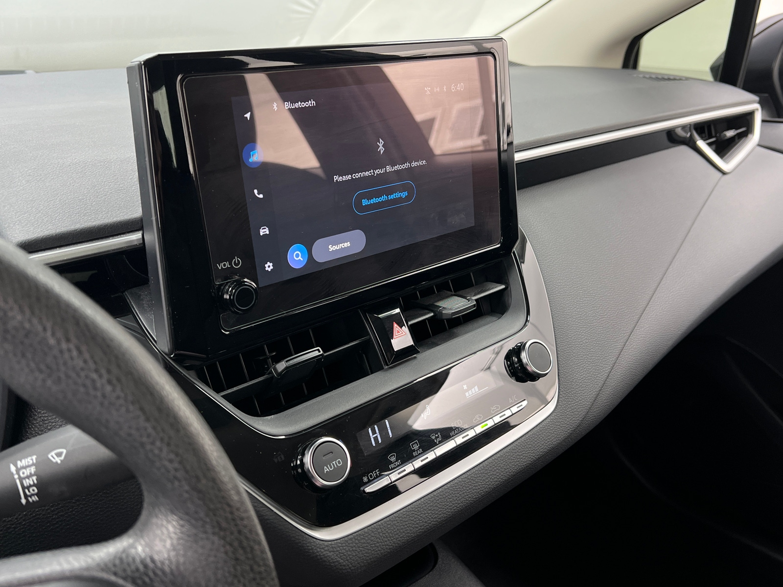 Thumbnail: 2023 Toyota Corolla - 4