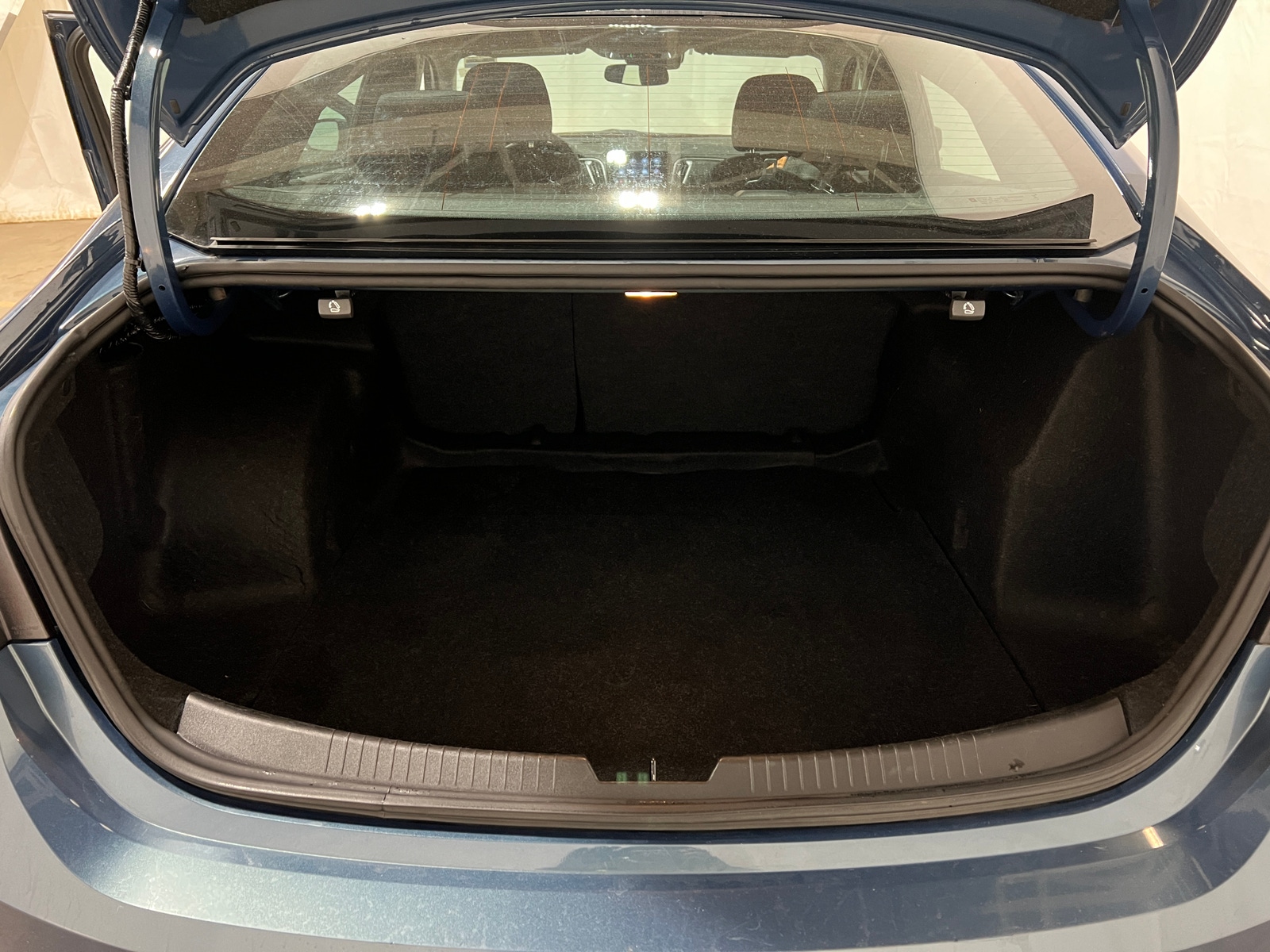 Thumbnail: 2024 Chevrolet Malibu - 7