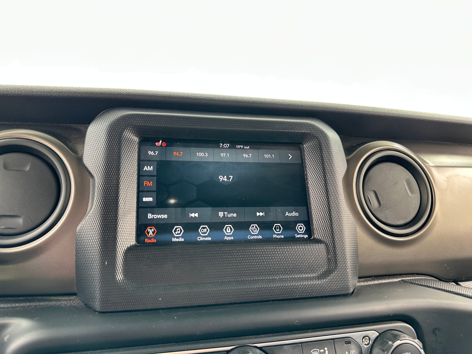 Thumbnail: 2018 Jeep Wrangler - 4