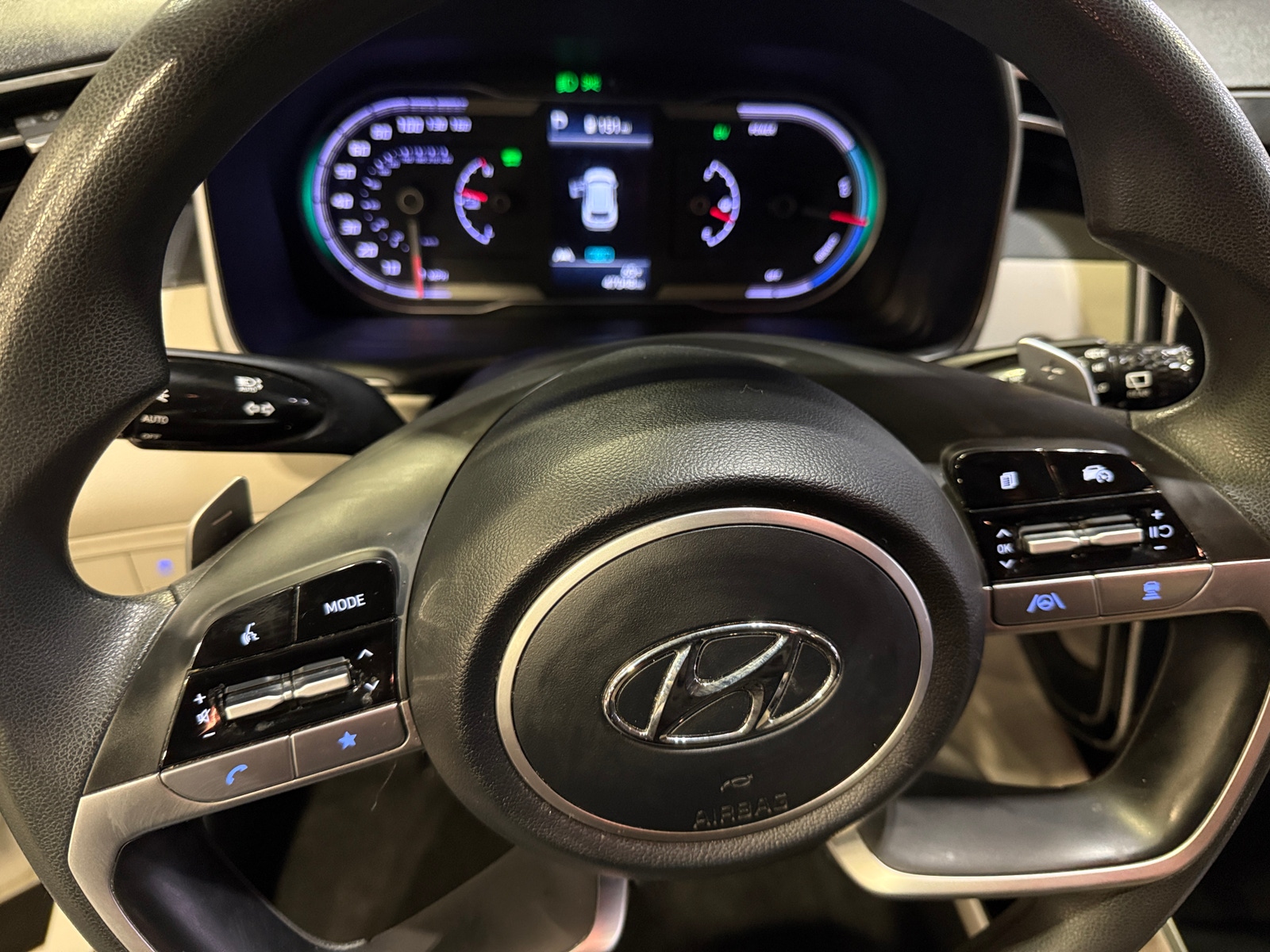 Thumbnail: 2022 Hyundai Tucson - 5