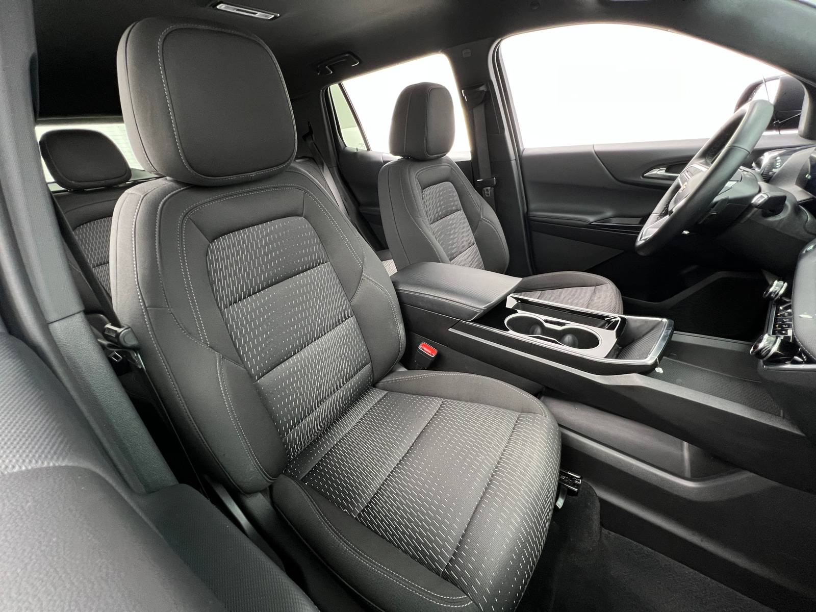 Thumbnail: 2025 Chevrolet Equinox - 2