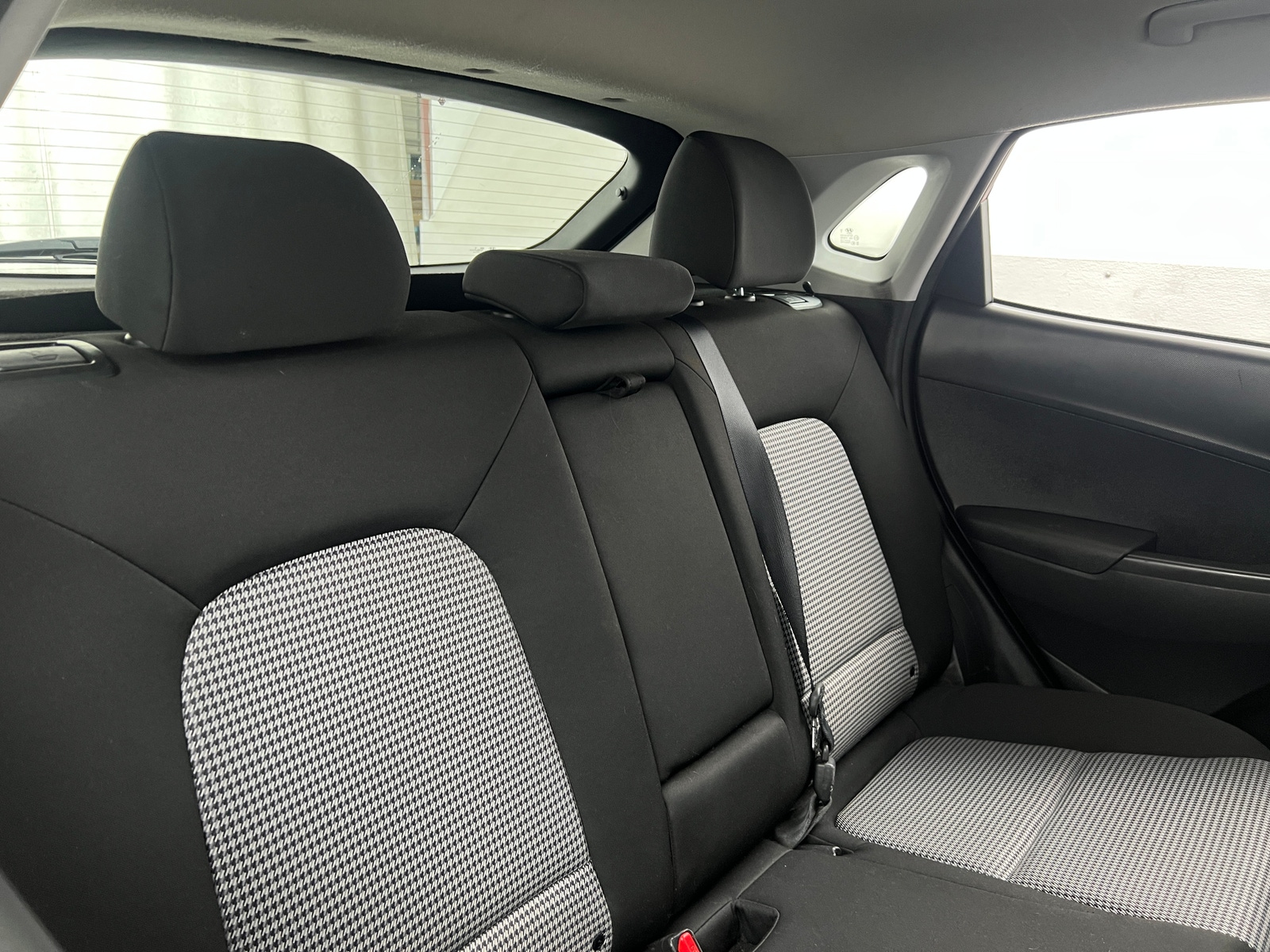 Thumbnail: 2022 Hyundai Kona - 6