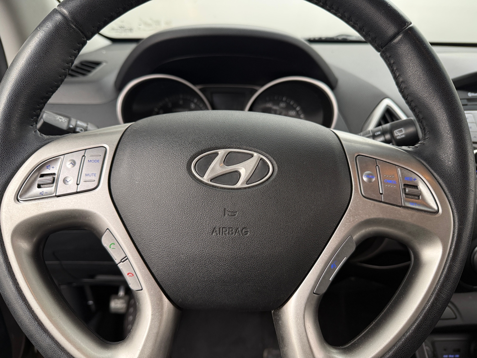 Thumbnail: 2013 Hyundai Tucson - 5