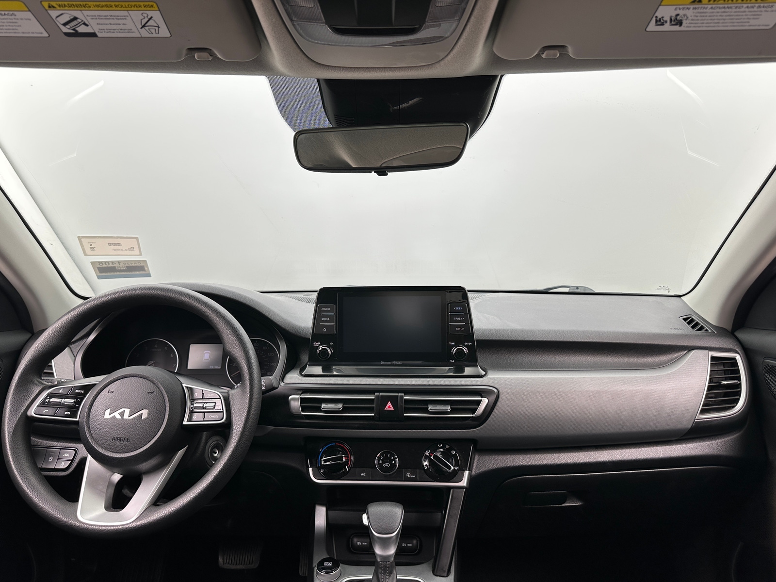 Thumbnail: 2022 Kia Seltos - 3