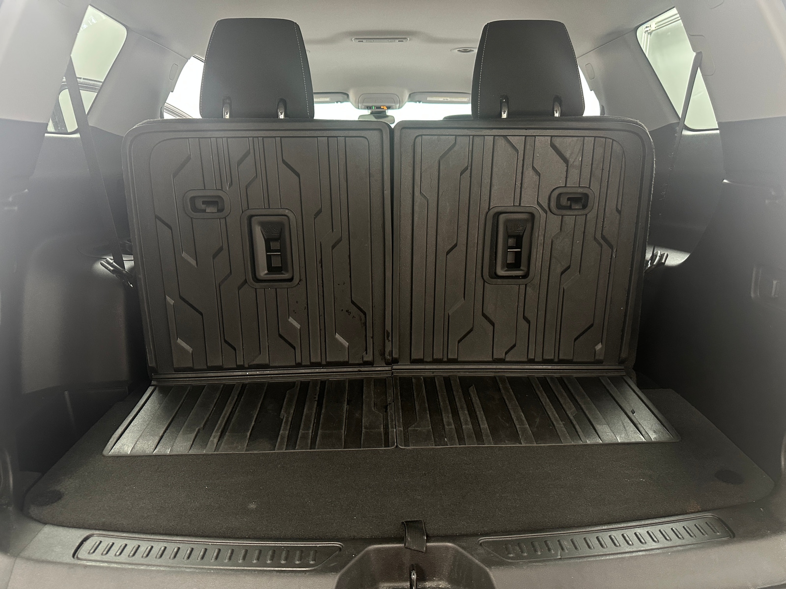 Thumbnail: 2023 GMC Acadia - 7