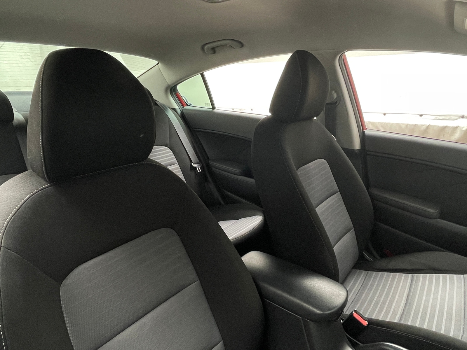 Thumbnail: 2018 Kia Forte - 2