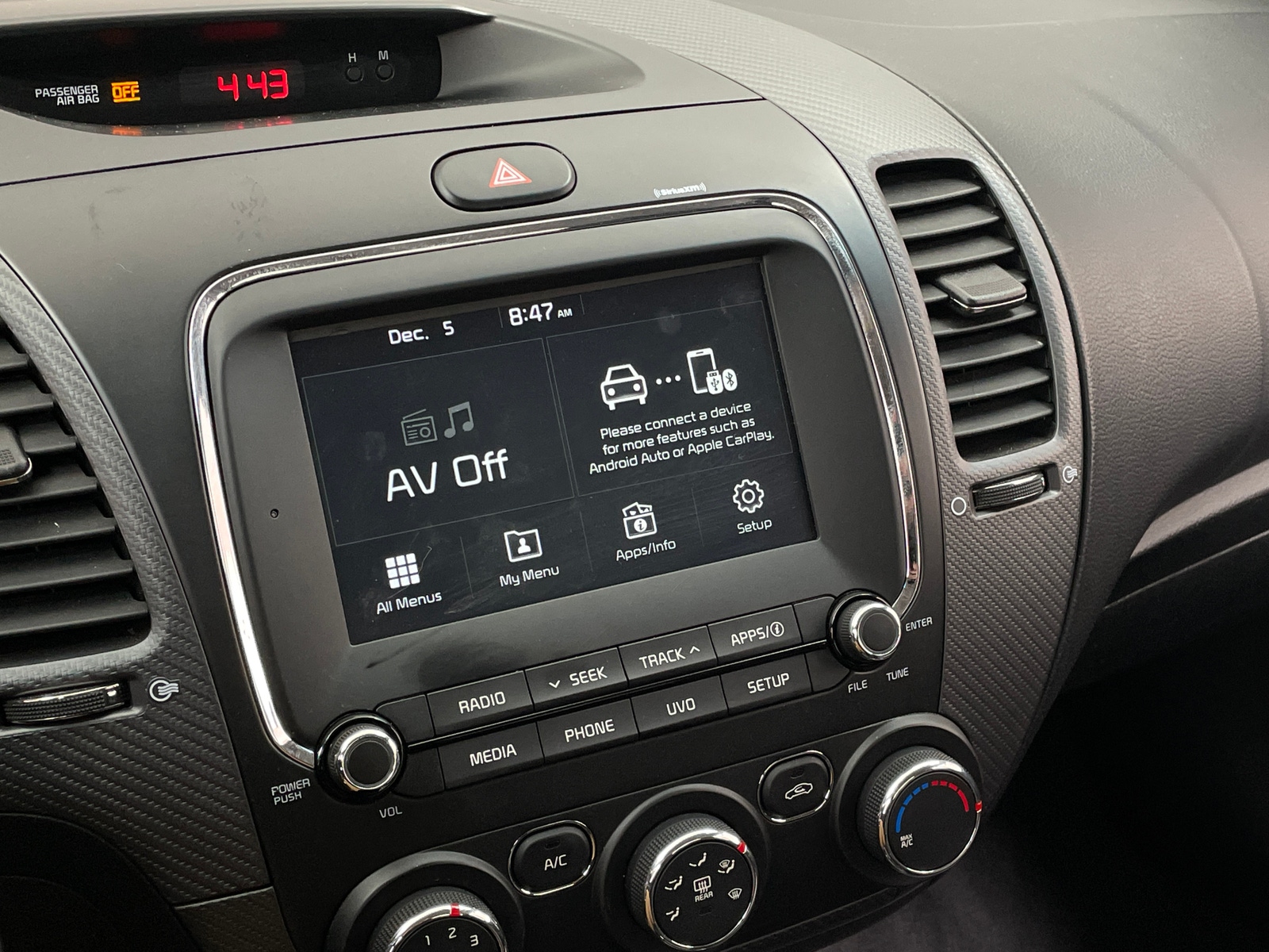 Thumbnail: 2018 Kia Forte - 4