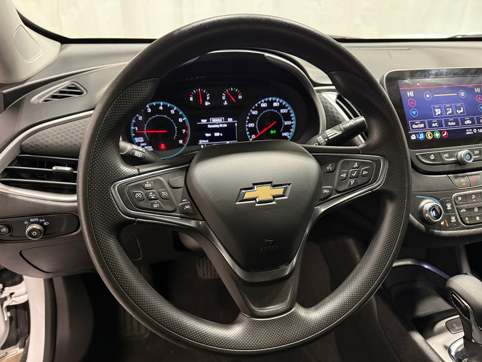 Thumbnail: 2024 Chevrolet Malibu - 5