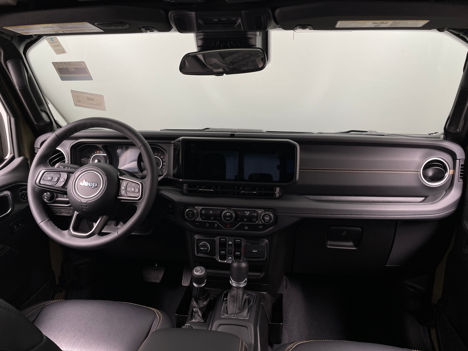 Thumbnail: 2025 Jeep Gladiator - 2