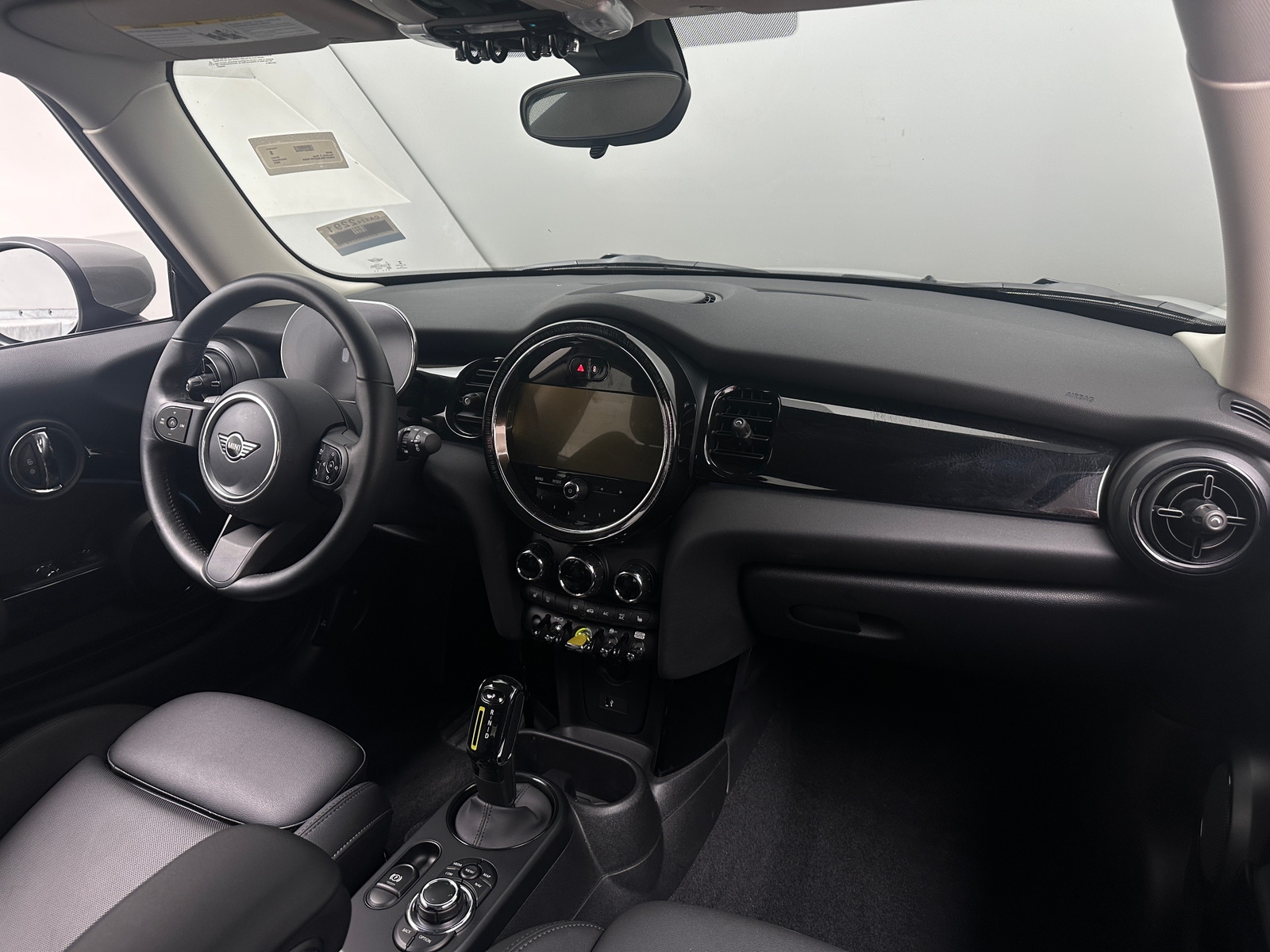 Thumbnail: 2023 MINI Cooper Hardtop - 2