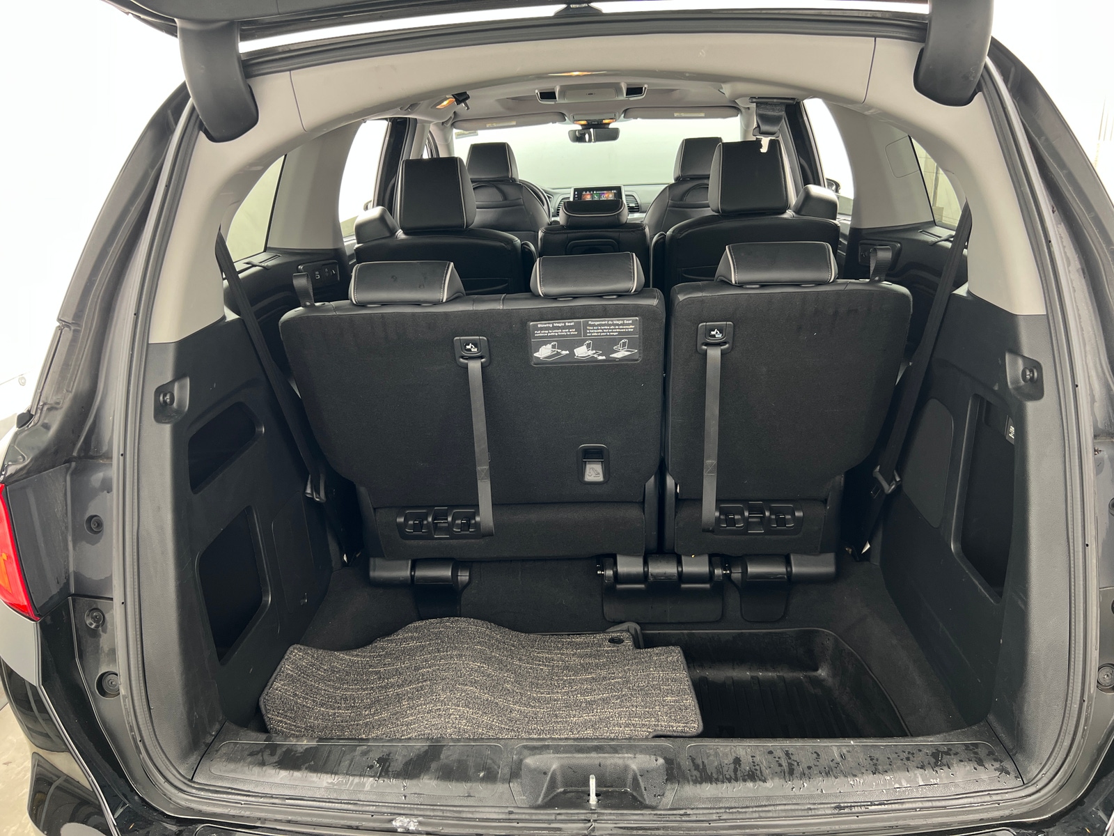 Thumbnail: 2022 Honda Odyssey - 6