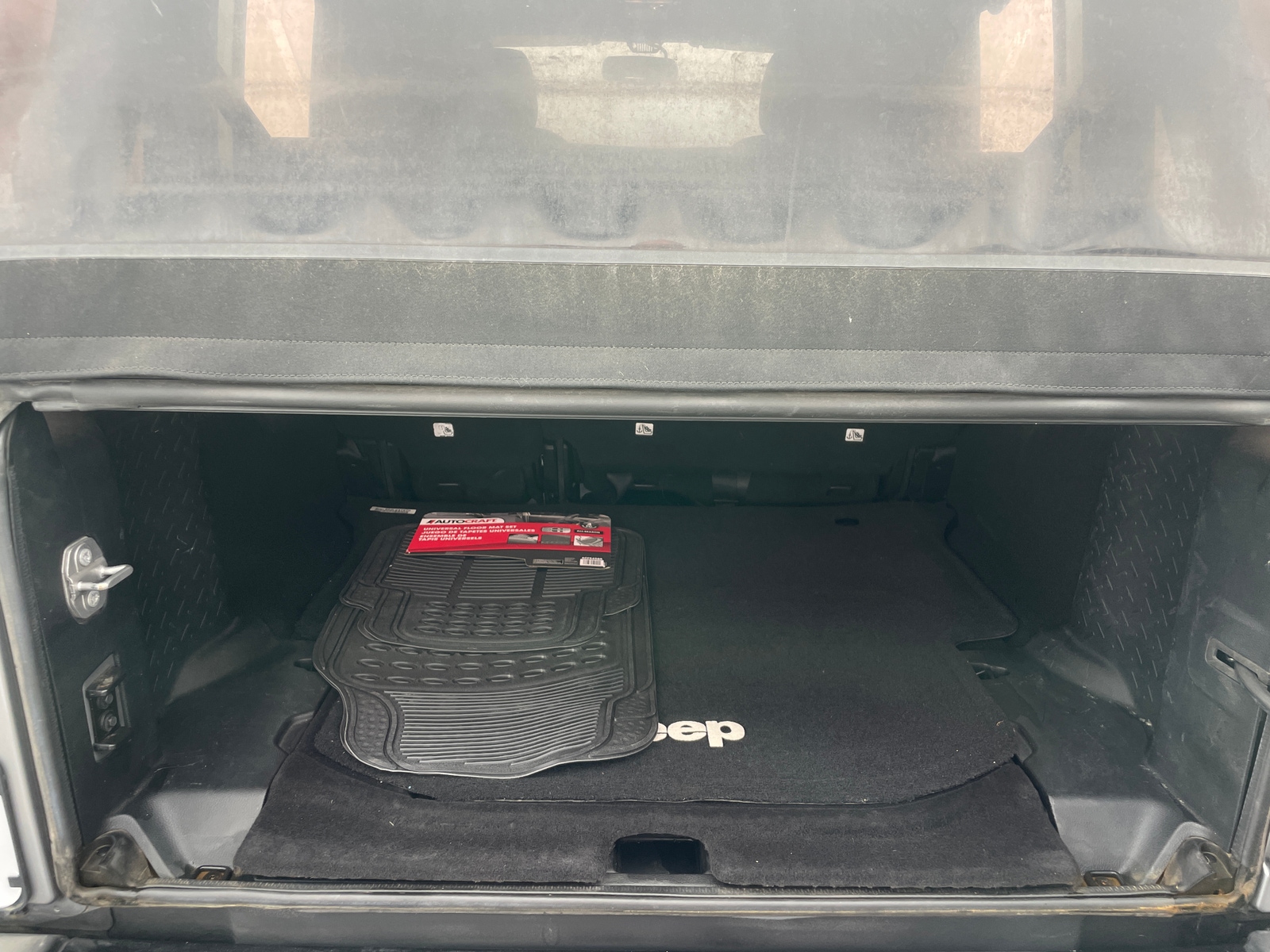 Thumbnail: 2017 Jeep Wrangler - 6