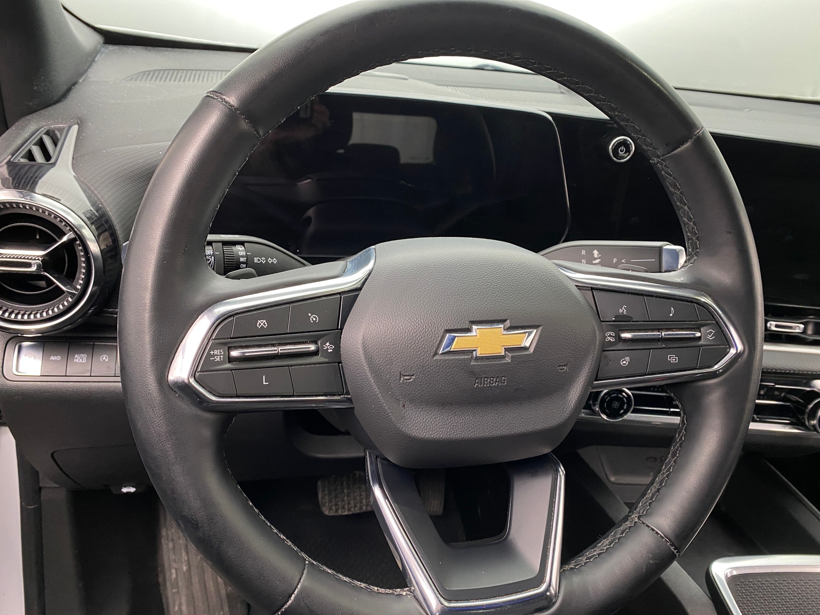 Thumbnail: 2025 Chevrolet Equinox - 5