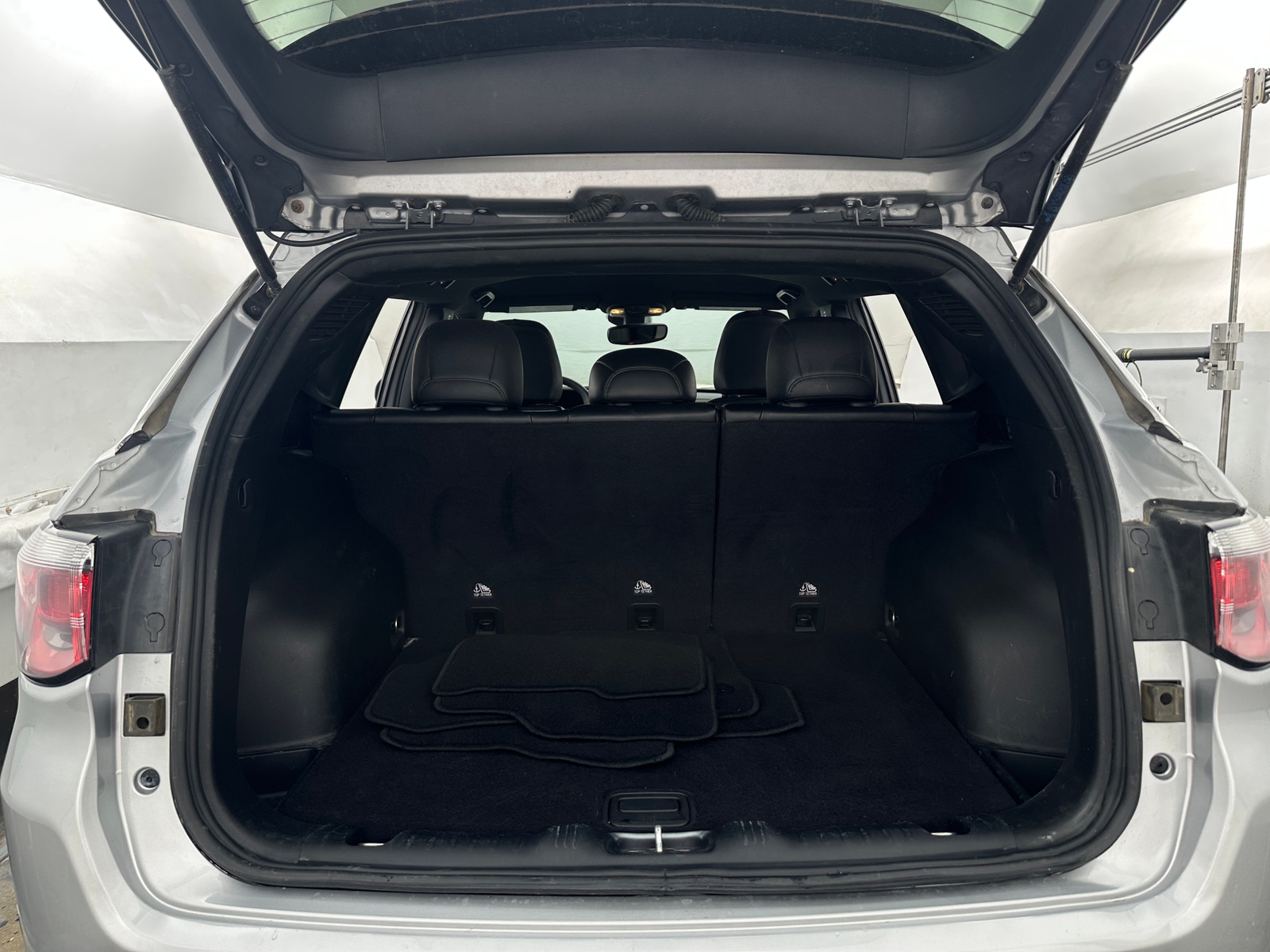 Thumbnail: 2024 Jeep Compass - 6