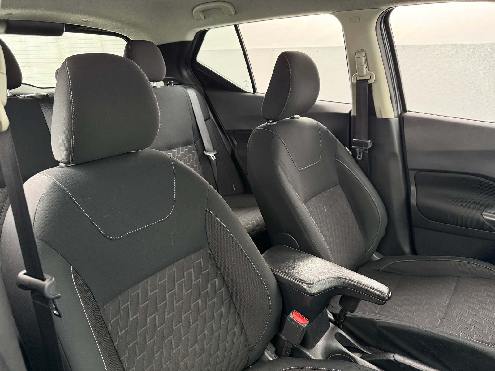 Thumbnail: 2022 Nissan Kicks - 2