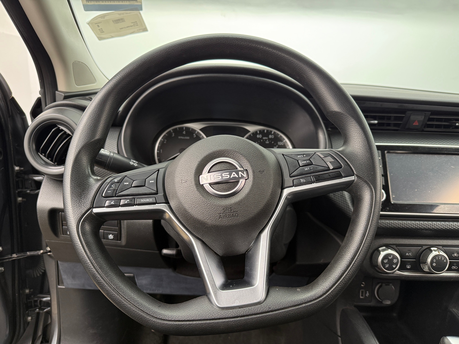 Thumbnail: 2022 Nissan Kicks - 5