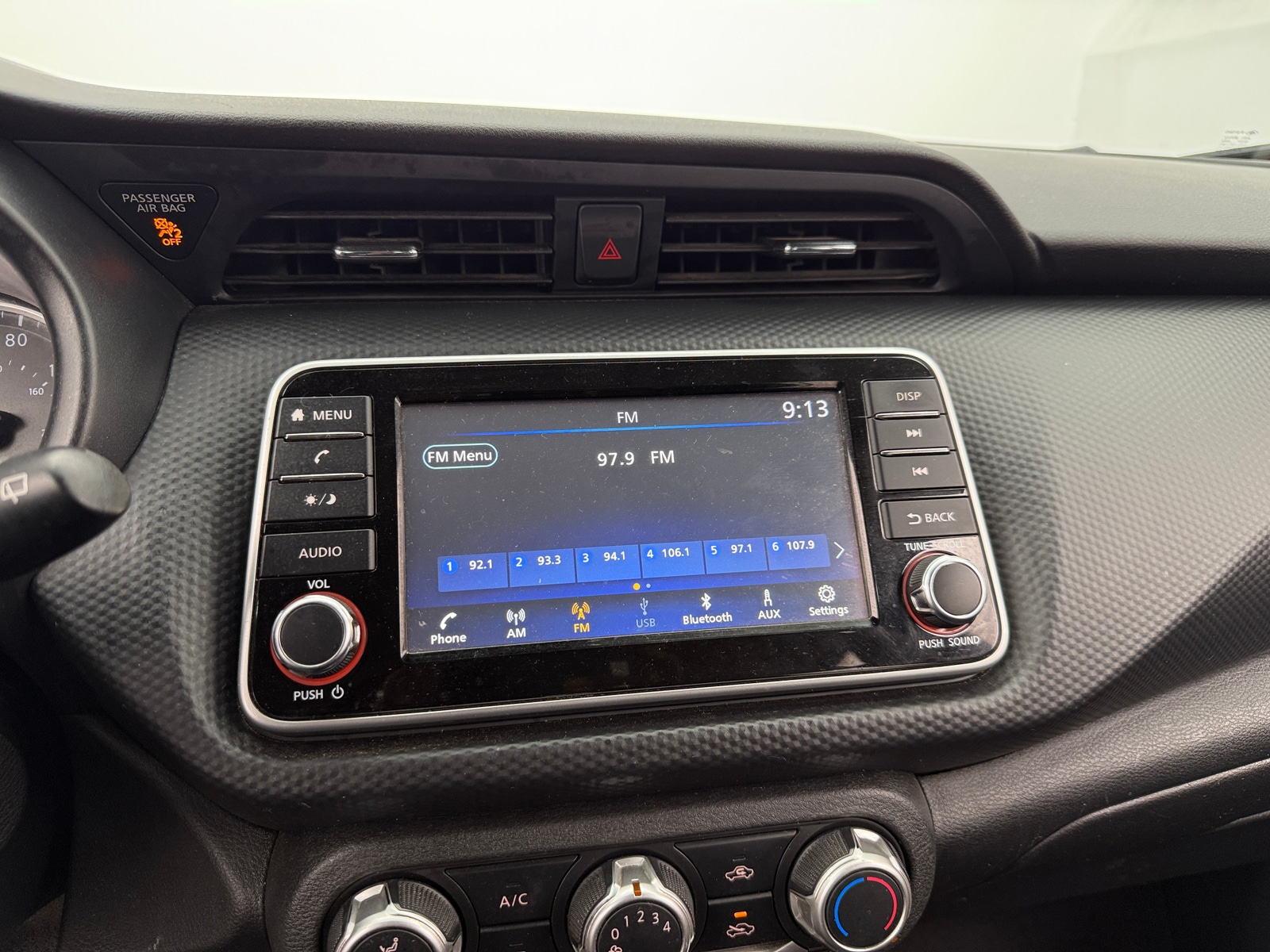 Thumbnail: 2022 Nissan Kicks - 4