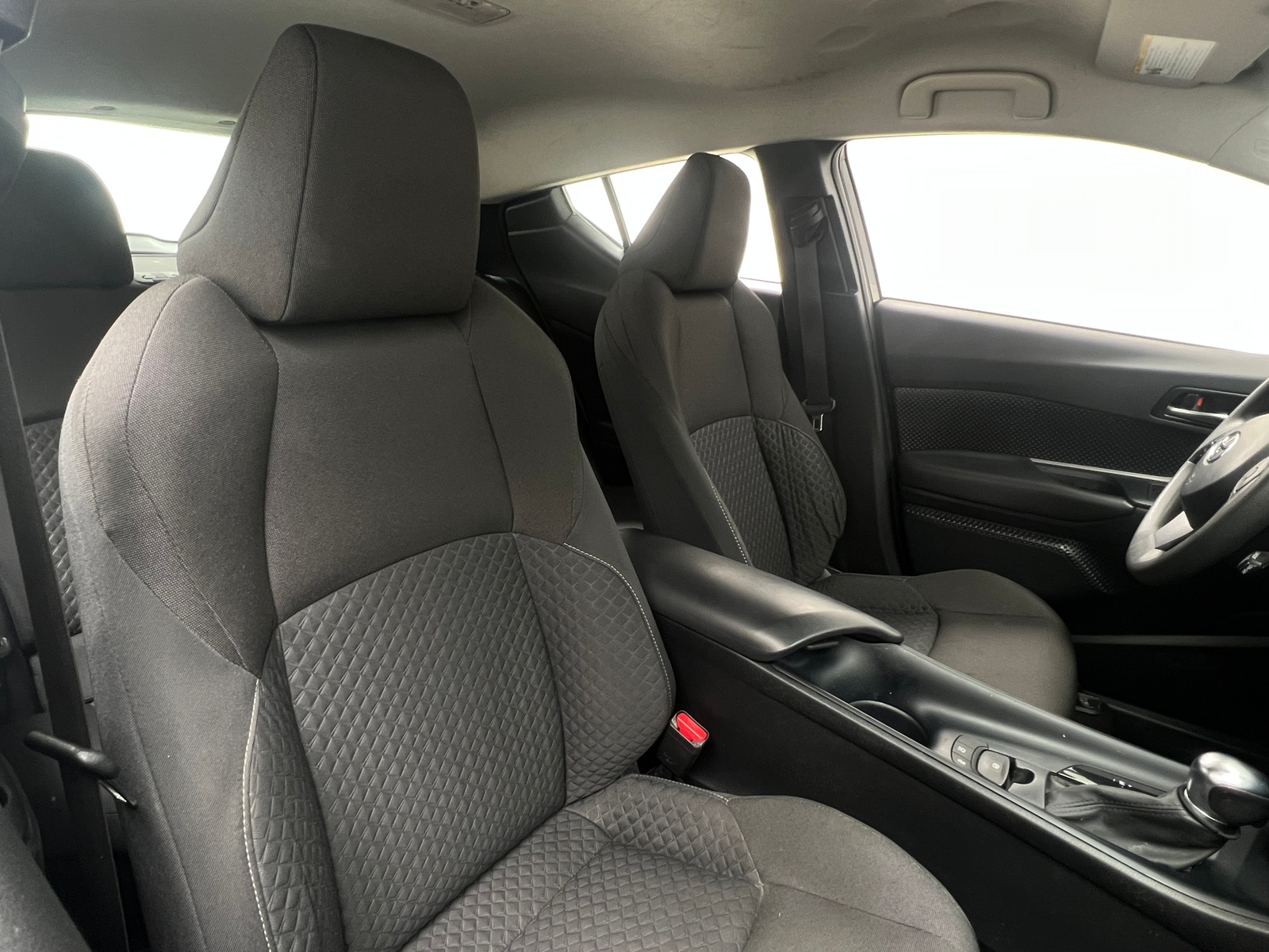 Thumbnail: 2021 Toyota C-HR - 2