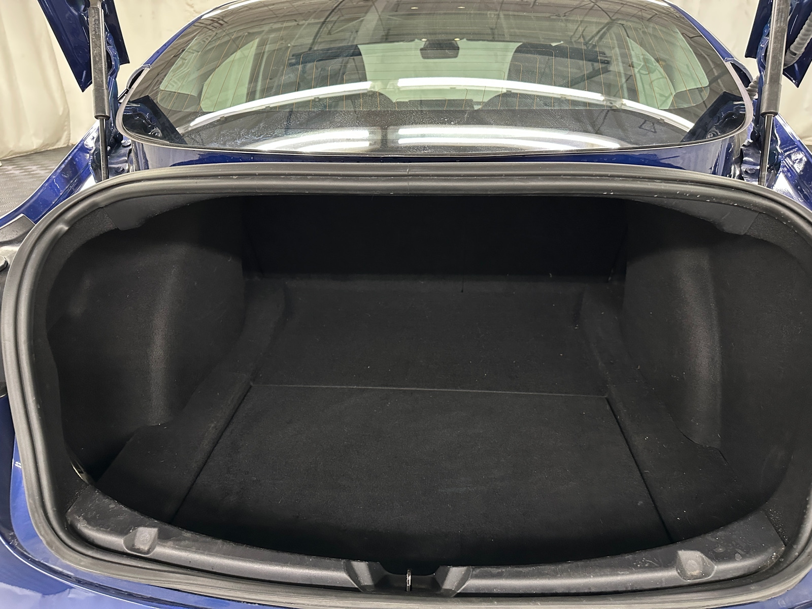 Thumbnail: 2019 Tesla Model 3 - 6