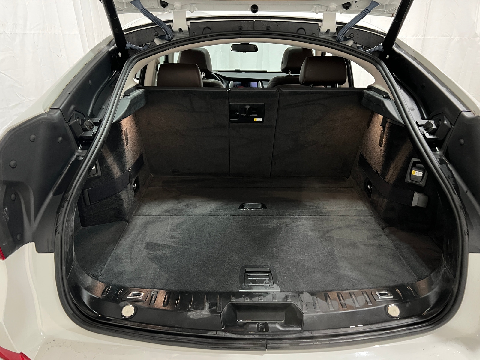 Thumbnail: 2015 BMW 5 Series - 6