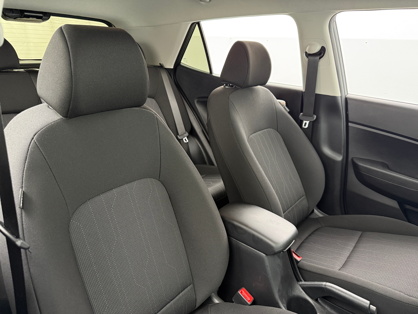 Thumbnail: 2025 Hyundai Venue - 2