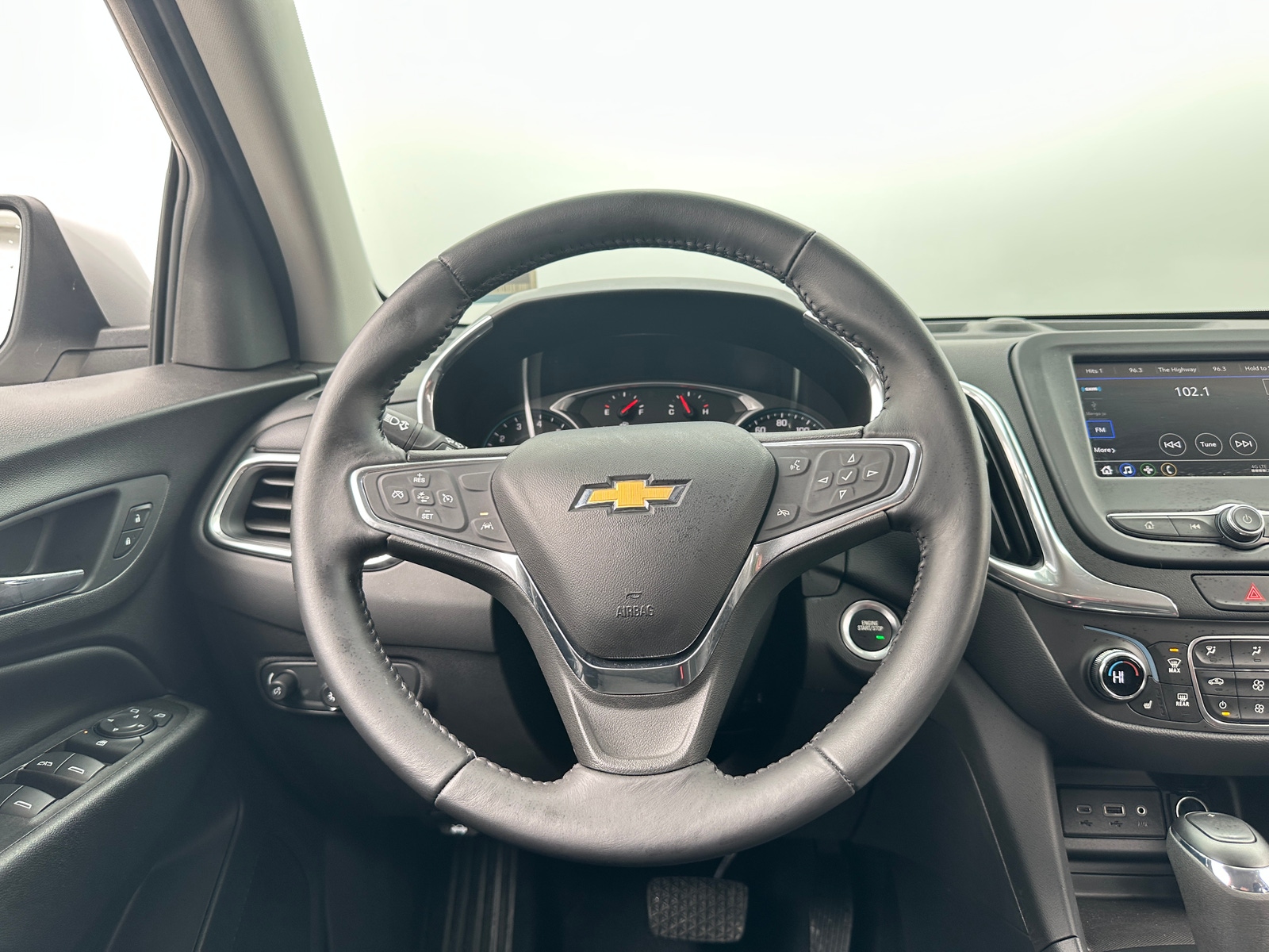 Thumbnail: 2020 Chevrolet Equinox - 5