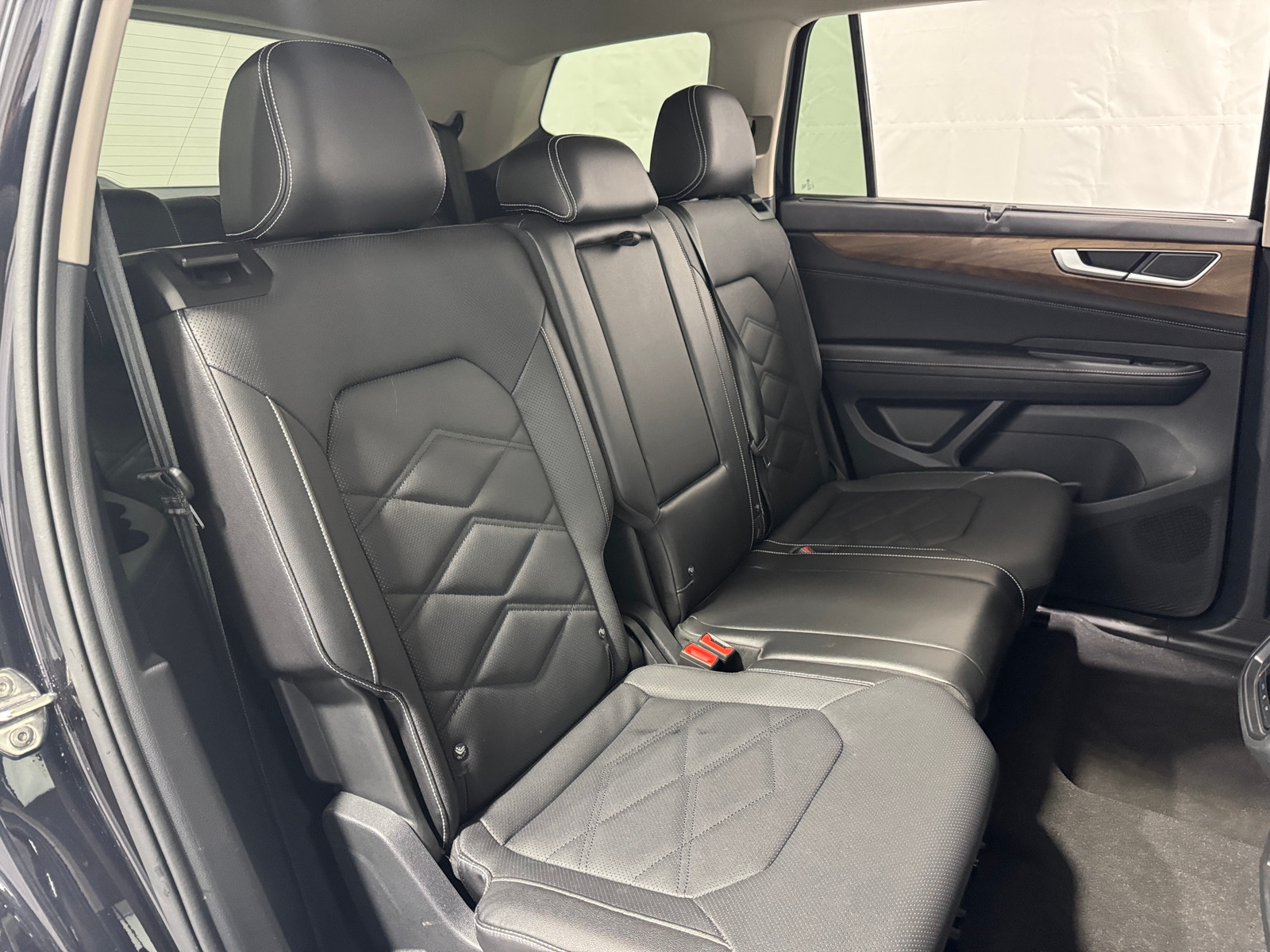 Thumbnail: 2025 Volkswagen Atlas - 5