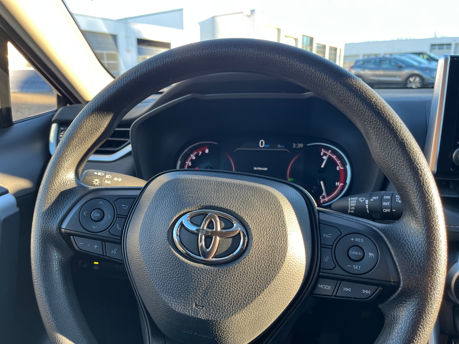 Thumbnail: 2025 Toyota RAV4 - 5