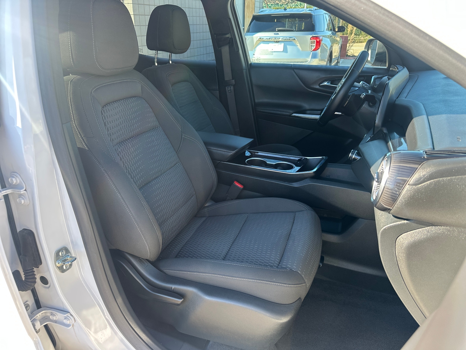 Thumbnail: 2025 Chevrolet Equinox - 2